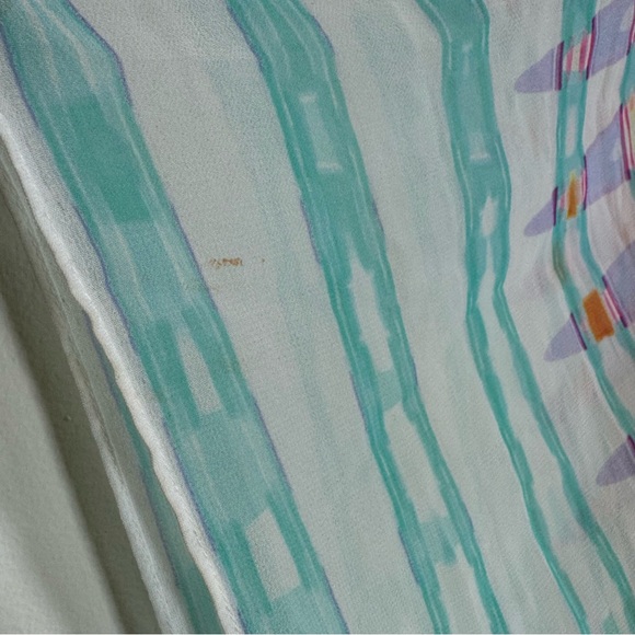 True Colours Beach Cover Up - Picture 4 of 6